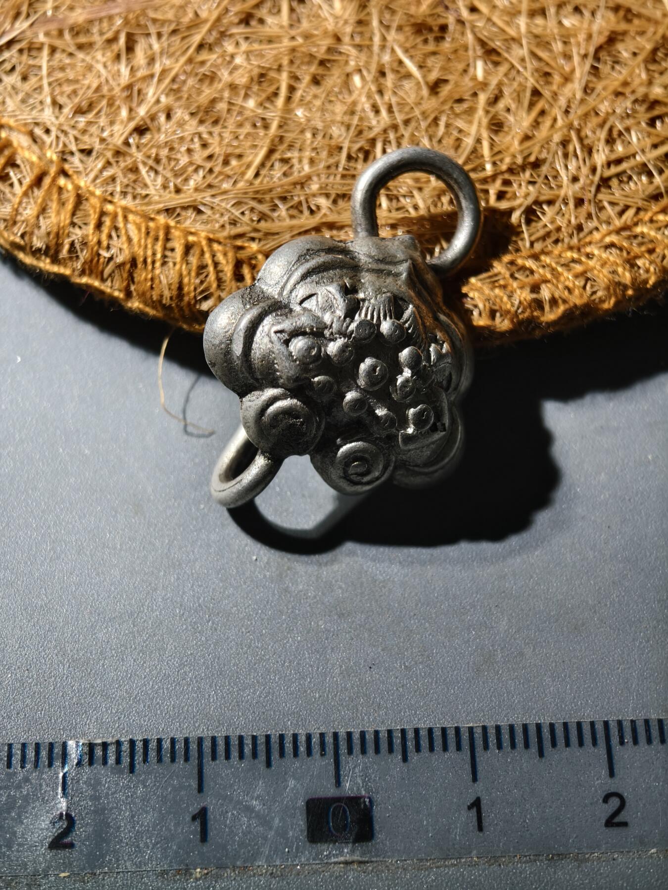 88期回流戒指饰品杂件纪念章丝路钱币专场 饰品