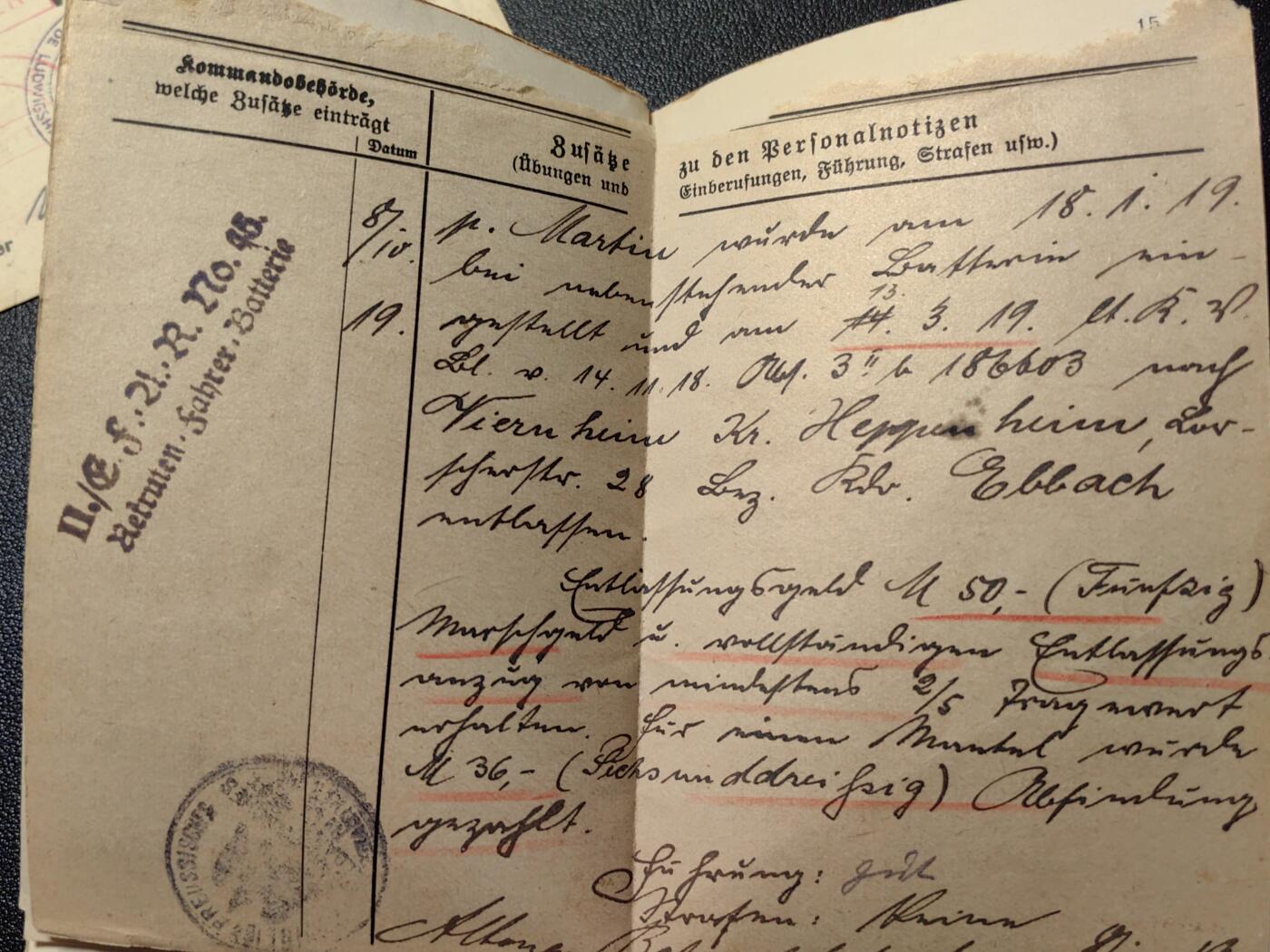 靖甫拍卖第十二场 帝德士兵证1917签发 内含战后法国签发的边境签证 得主曾获二铁