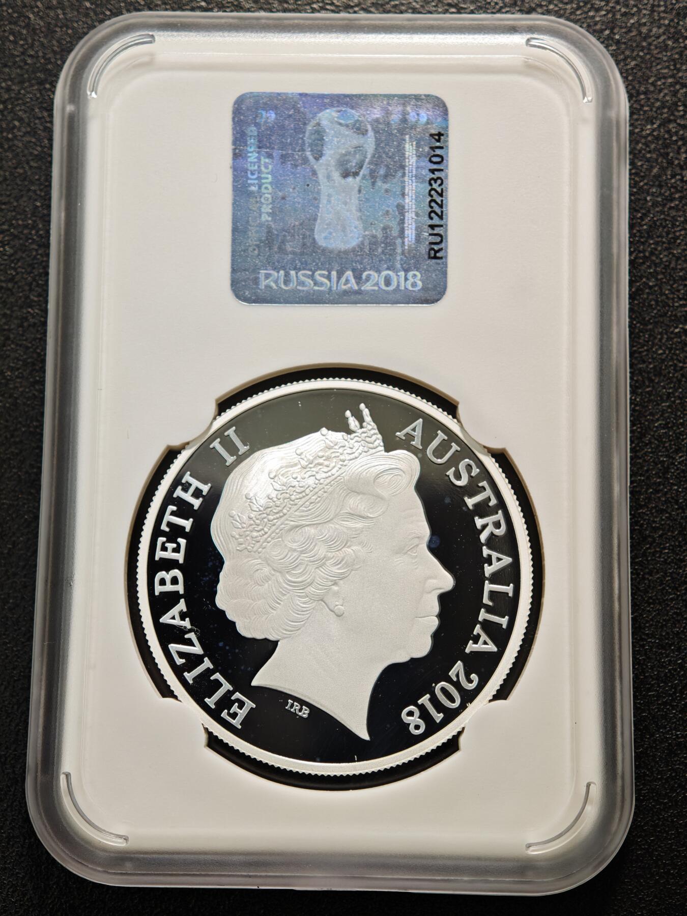 【德藏】世界币章拍卖第155期（拍品征集中~欢迎藏友联系） 2枚一组 2018年 澳大利亚俄罗斯世界杯1元纪念银币 封装版 1盎司 999银