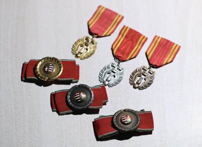 大猫徽章拍卖 第283期 - 二战瑞典国土防空卫士1.2级银镀金（有银标）3金铜，匈牙利军事优秀奖章金银铜级奖章珐琅镀金镀银。