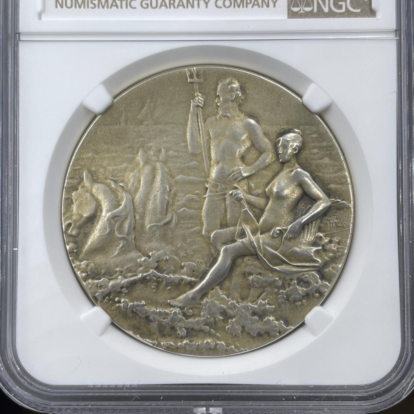 「木头集藏」章牌精品专场！ Rivet～法国阿卡雄游艇俱乐部镀金银章，MS 61，直径：41mm，名家作品，少见银章，很美。