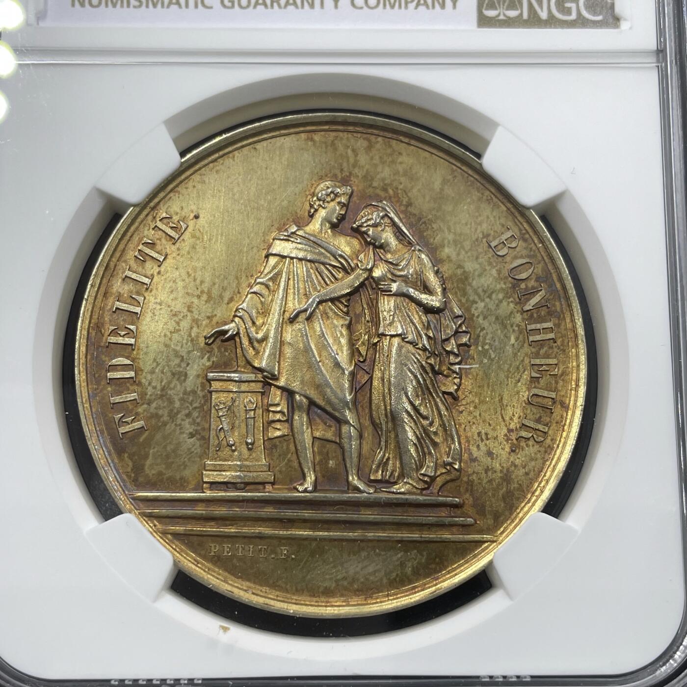 「木头集藏」章牌精品专场！ PETIT～1872年法国婚礼纪念镀金大版银章，直径：39.5mm，25 g，边铭：蜜蜂 ARGENT，1872年刻字。