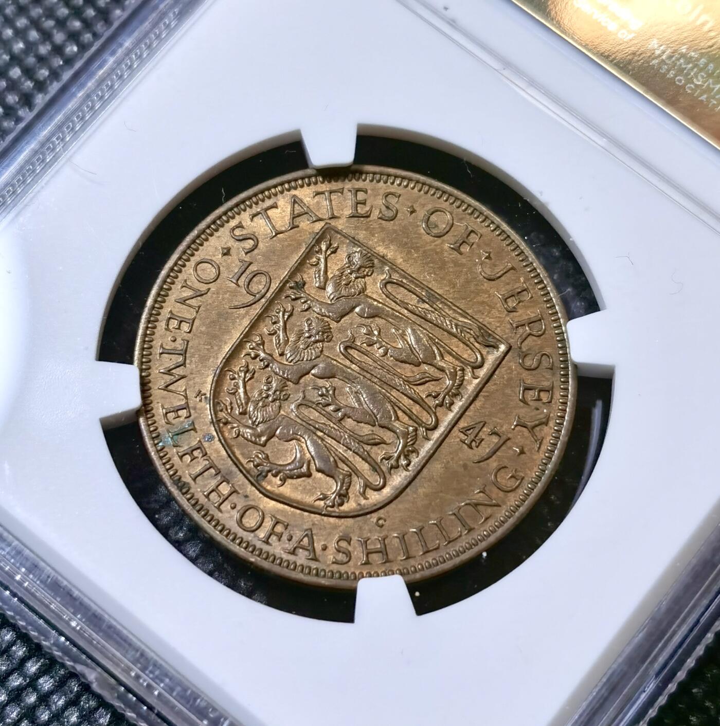 甄臻铺-世界币章拍卖（第40期）送拍享返佣金等优惠多多 NGC-MS63BN 英属泽西岛1947 1/12先令铜币，比本土便士少很多，状态极好