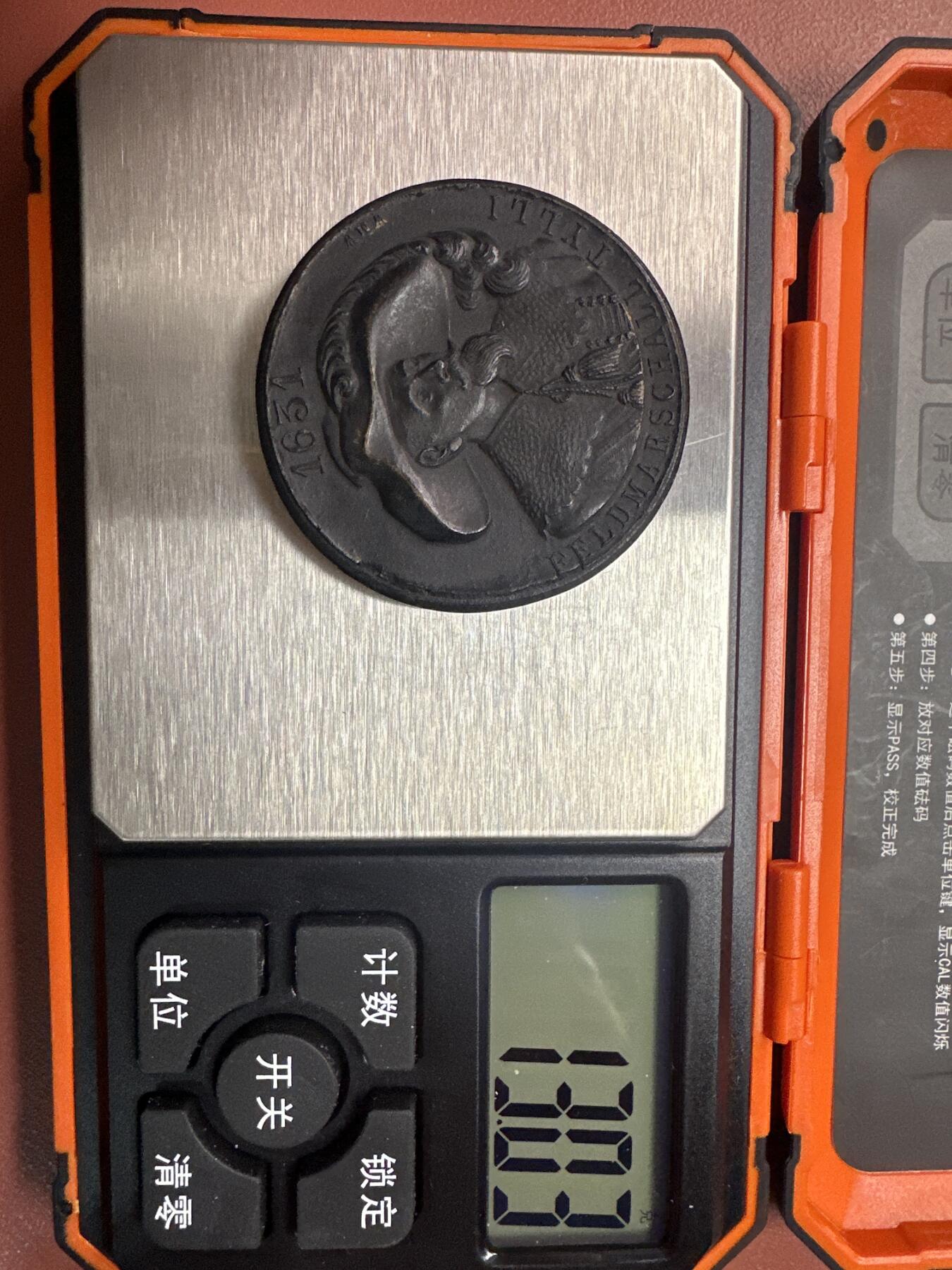 12.4铜章专场 1923年纪念德国浪漫之路名城——罗滕堡著名历史传说“获救的酒杯”的纪念章 铸铝