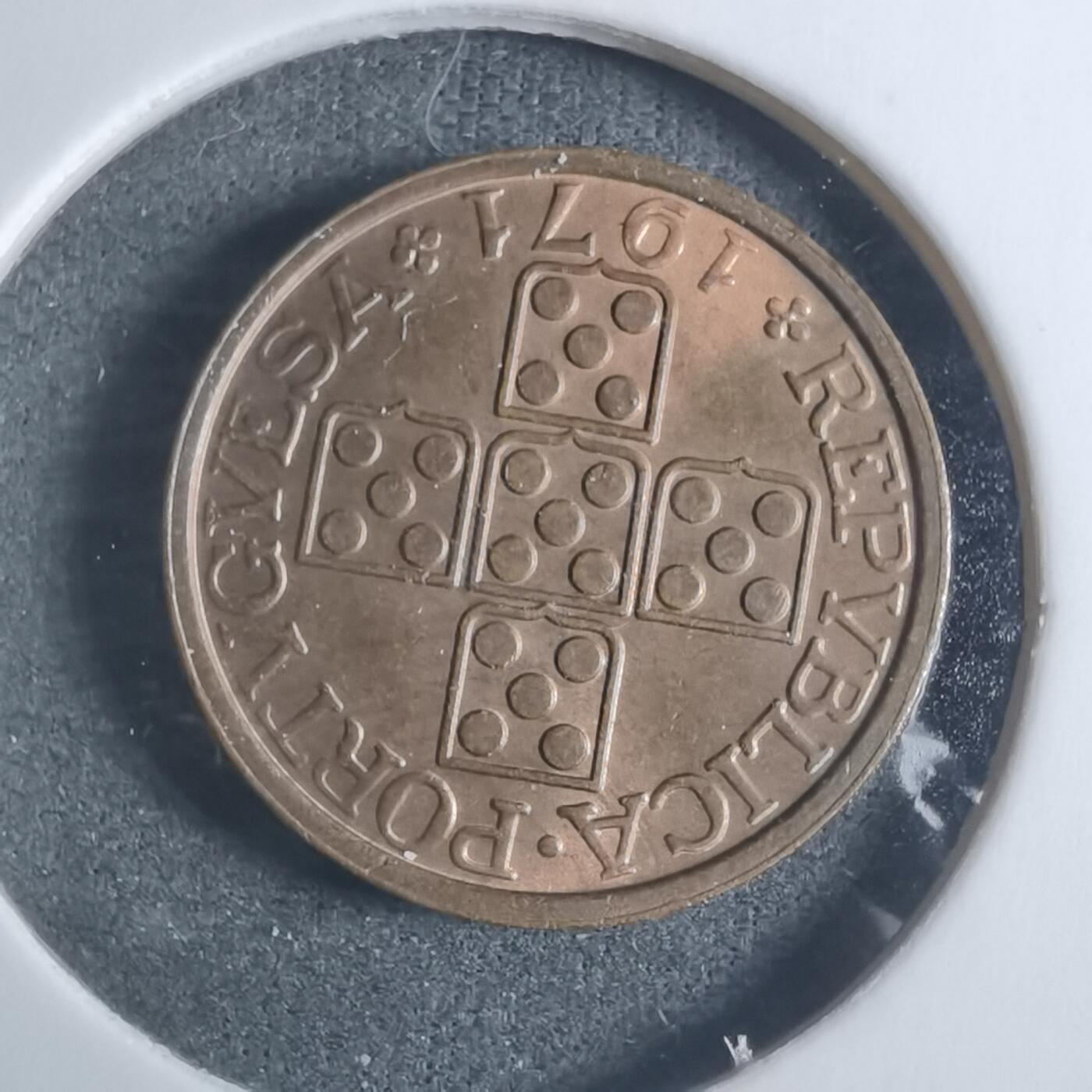 沼泽如烟--第915场 葡萄牙1971年20分