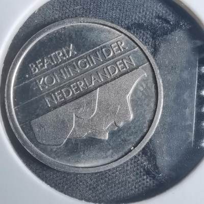 沼泽如烟--第915场 - 荷兰1997年25分