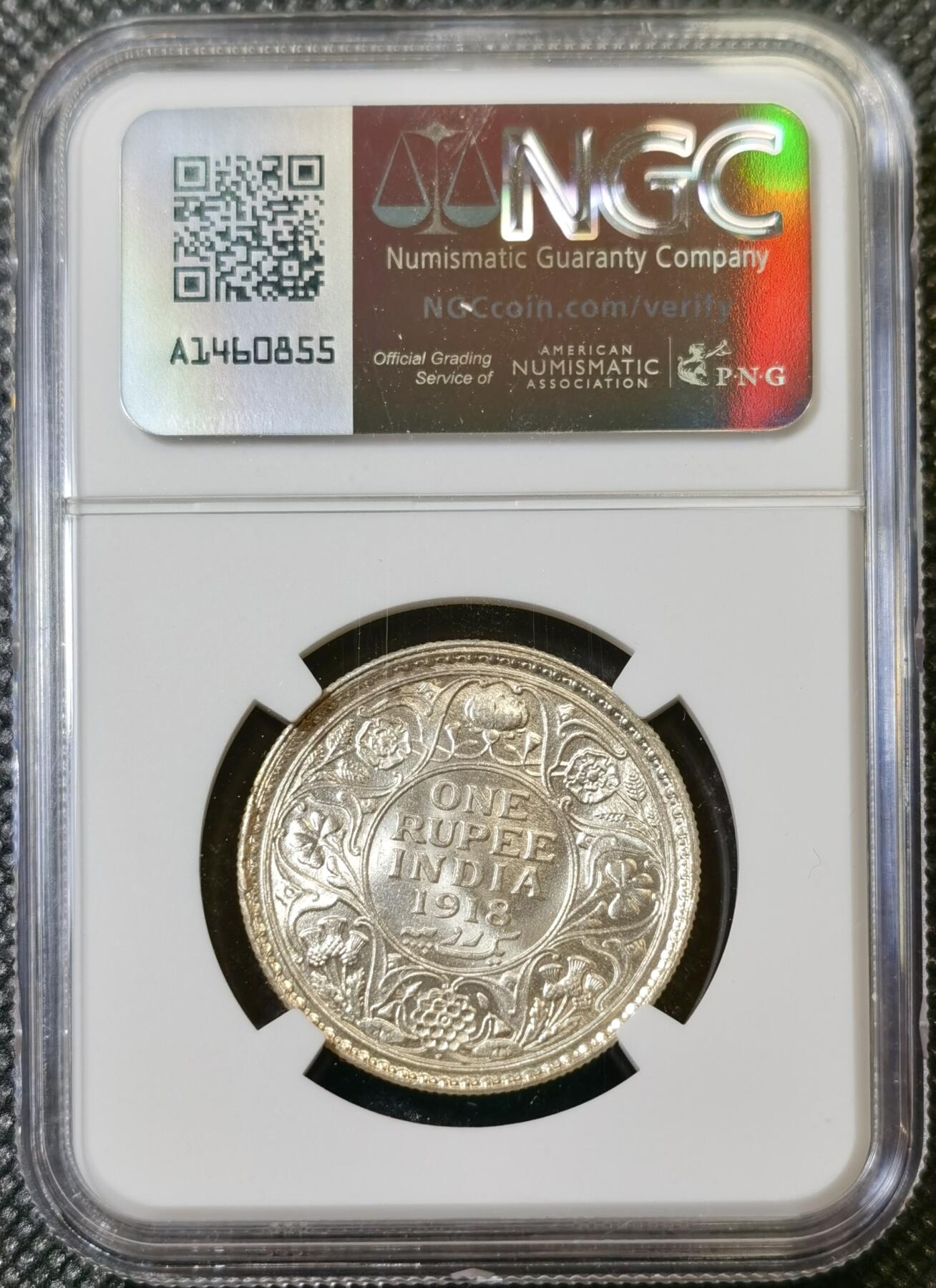 甄臻铺-世界币章拍卖（第40期）送拍享返佣金等优惠多多