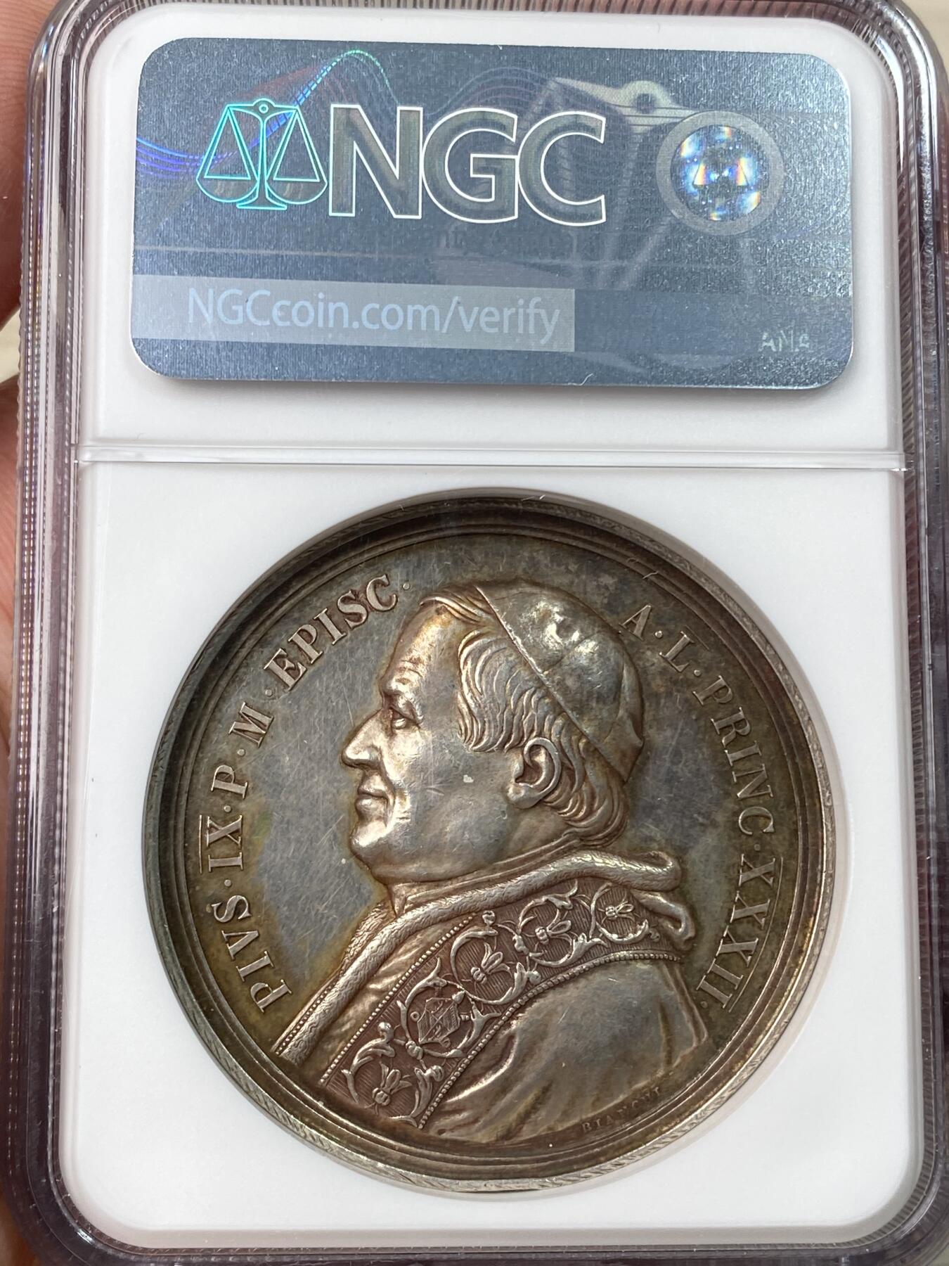 万国钱币拍卖第056期