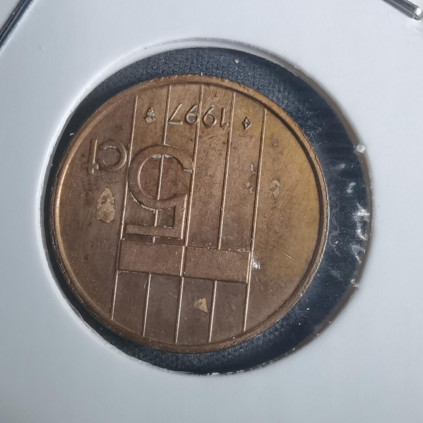 沼泽如烟--第915场 荷兰1997年五分