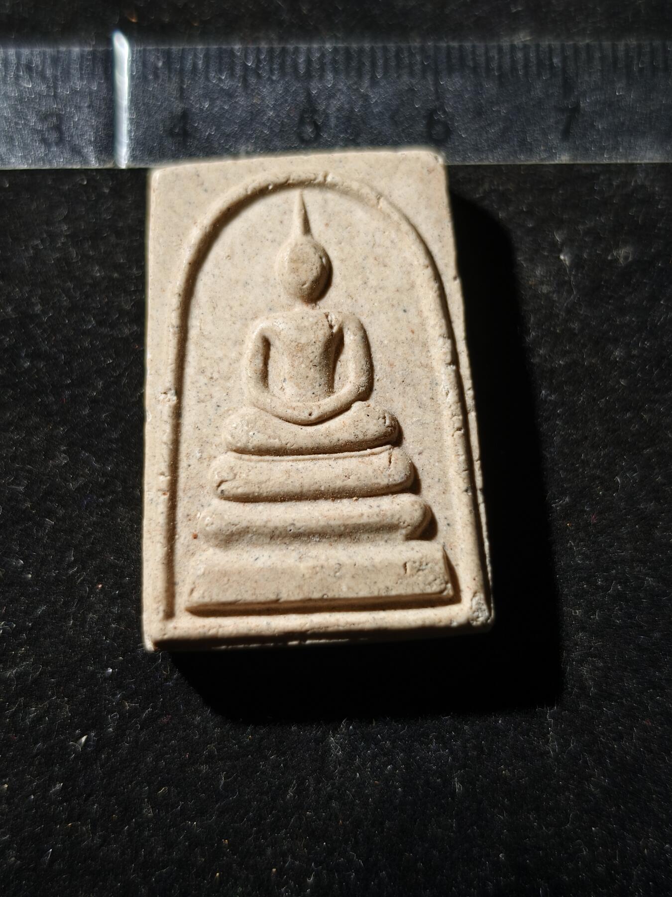 88期回流戒指饰品杂件纪念章丝路钱币专场 佛牌