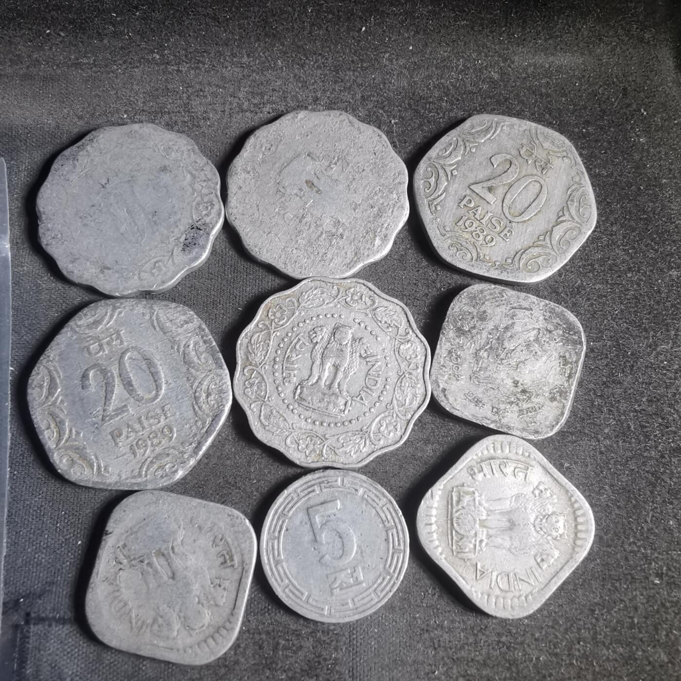 沼泽如烟--第915场 印度9枚