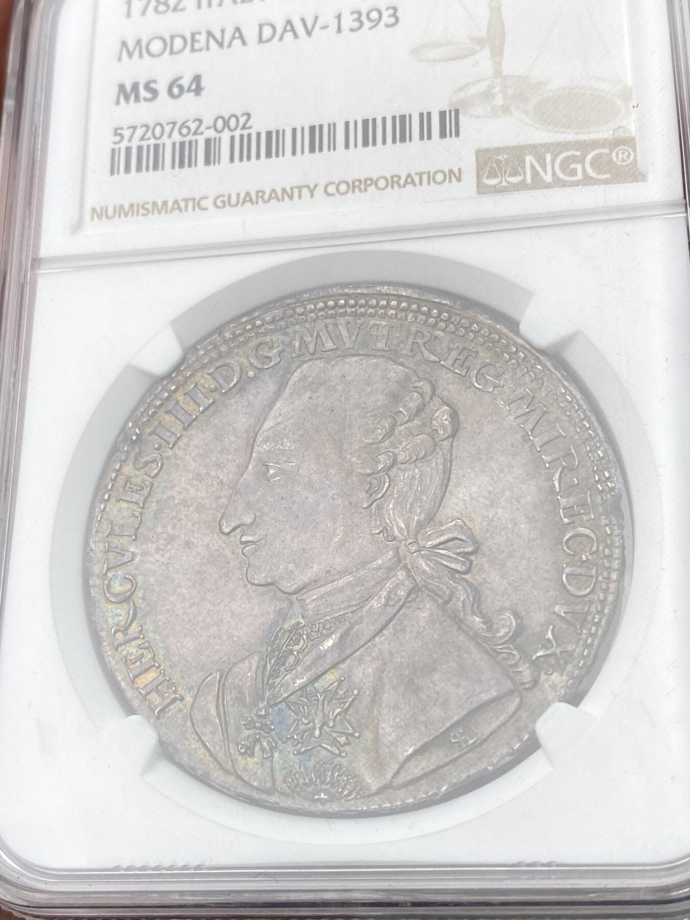 万国钱币拍卖第056期