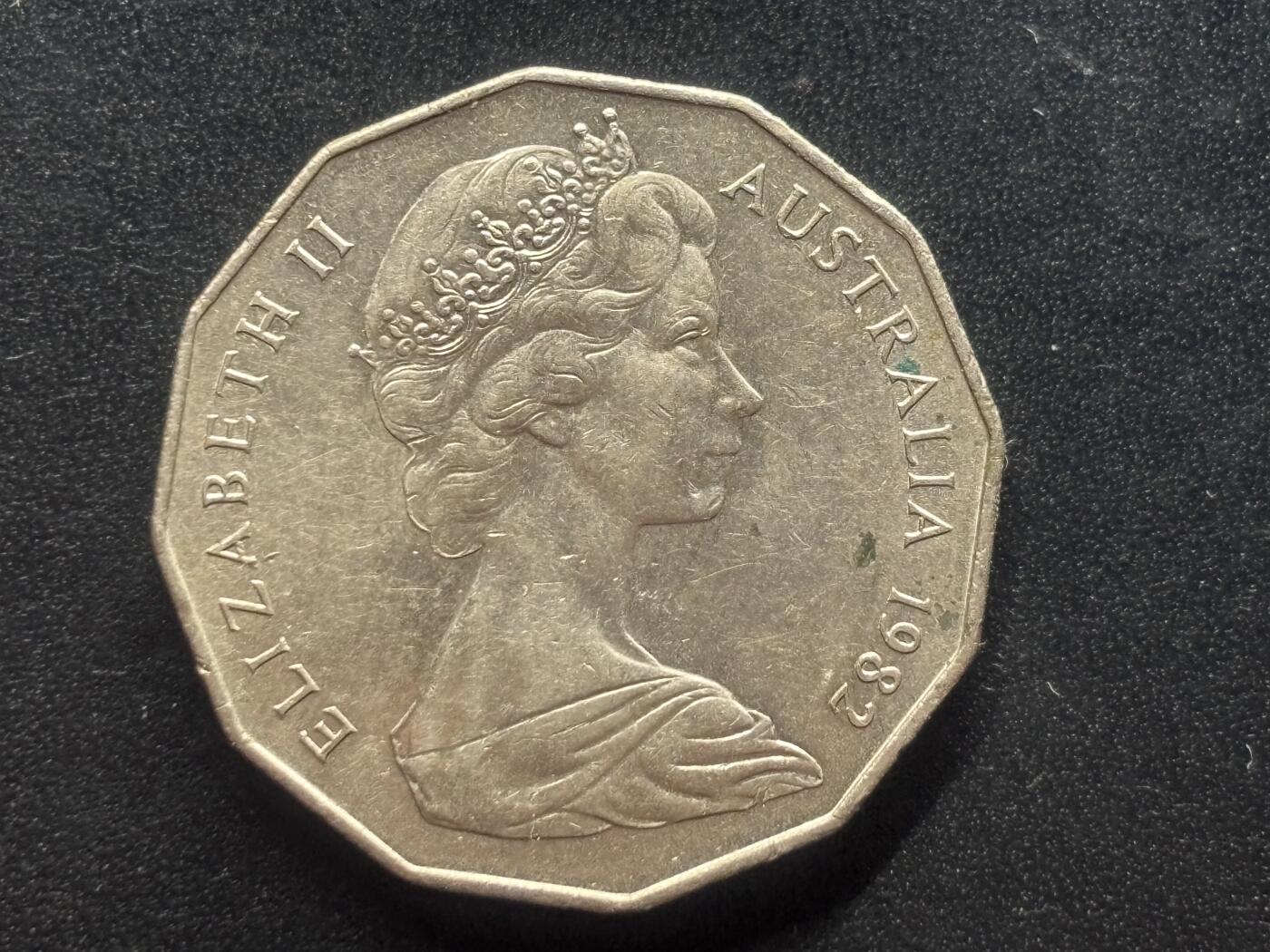 邮泉阁限时拍卖第三十七场 英国殖民地、属地硬币专场（硬币在国外。请付邮费6元。） 澳大利亚1982年50分纪念币