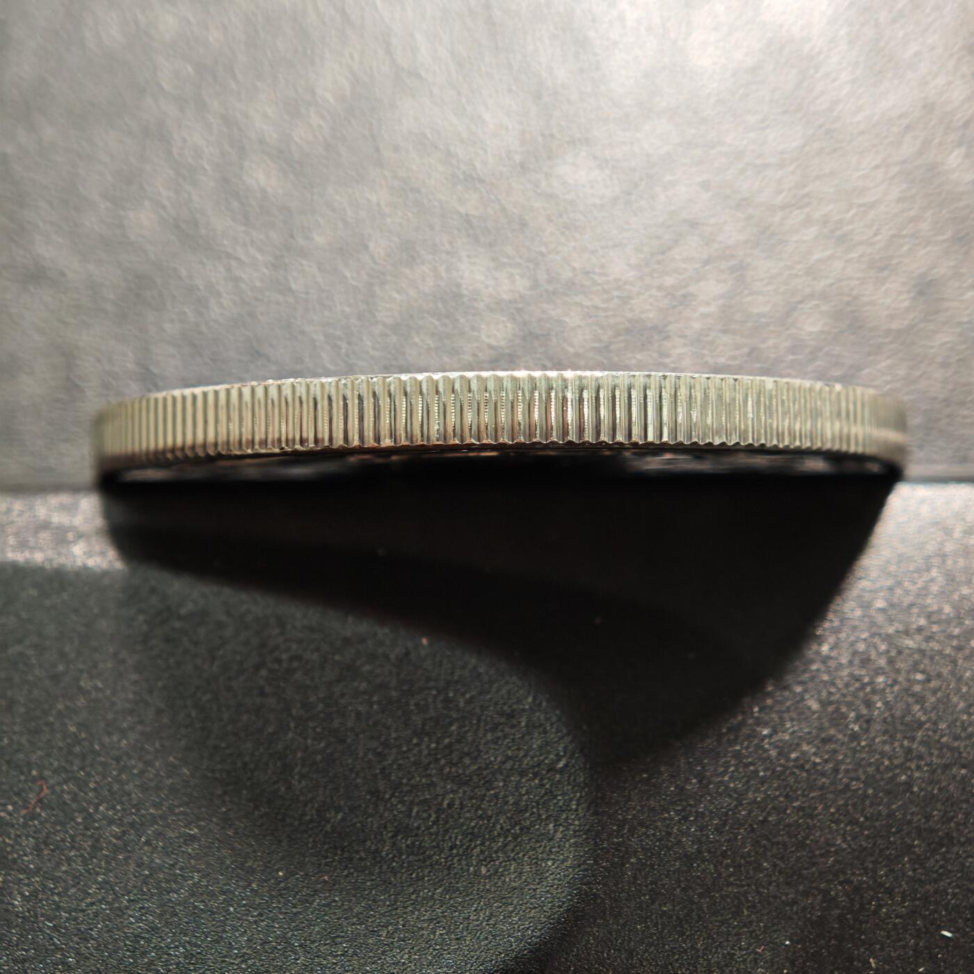 【德藏】世界币章拍卖第155期（拍品征集中~欢迎藏友联系） 2枚一组 2017年 加拿大生肖鸡年5元纪念银币 9999银 直径约：38mm/枚；重1盎司/枚 及 2017年 澳大利亚生肖鸡年1元纪念银币 999银 直径约：40mm/枚；重1盎司 /枚