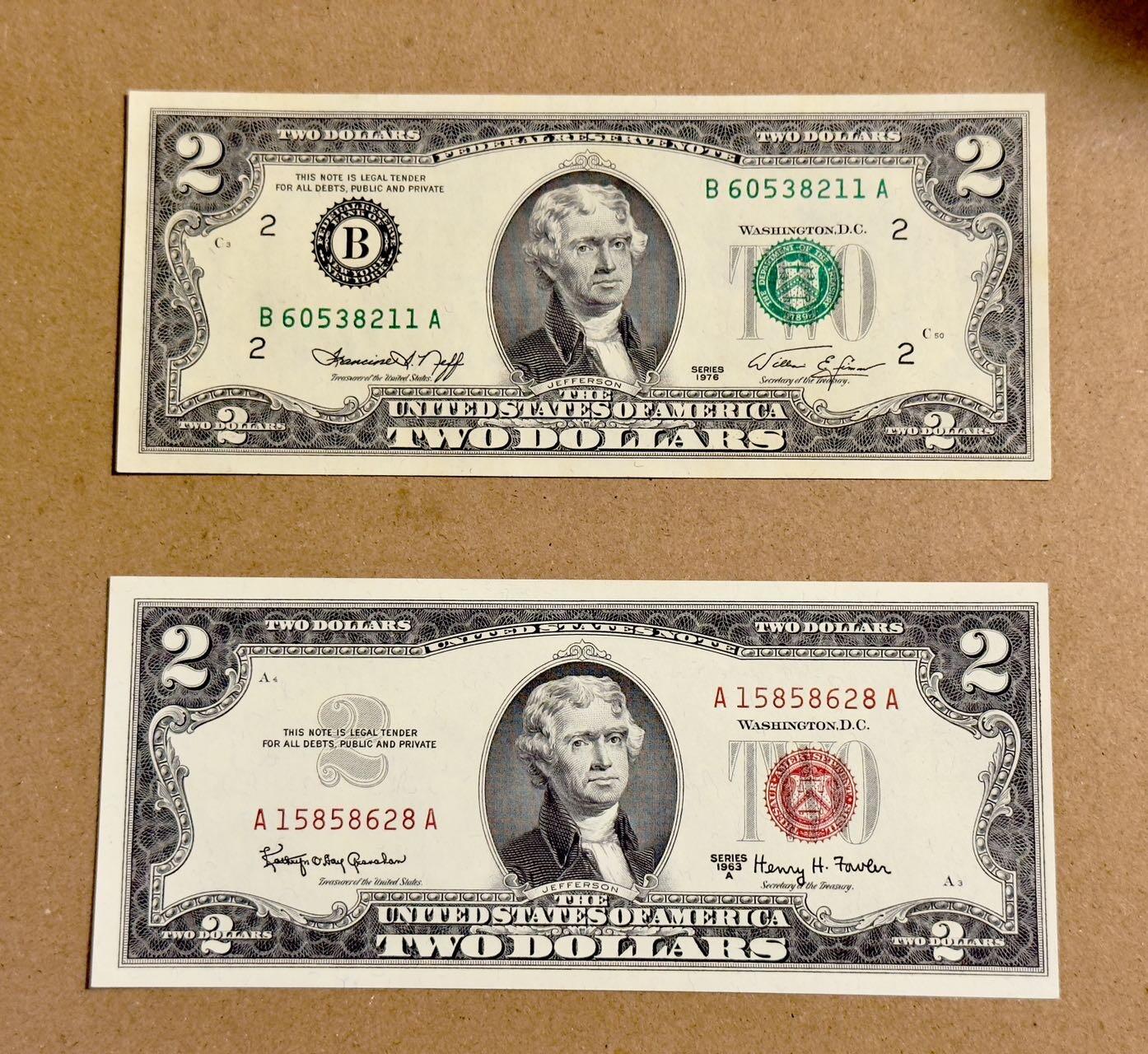 【礼羽收藏】🌏世界钱币拍卖第113期 63年2美元76年2美元两张无3.4.7unc品相76年2美元有斑