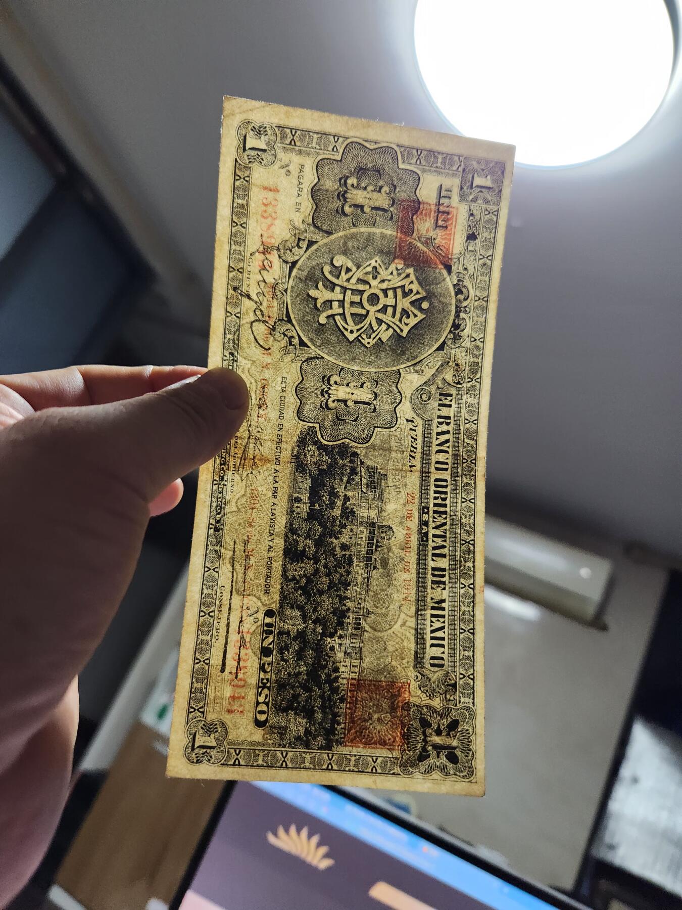 11月28号晚上8点 外国纸币自动截拍第64场 墨西哥名誉品1914年1比索 极美品