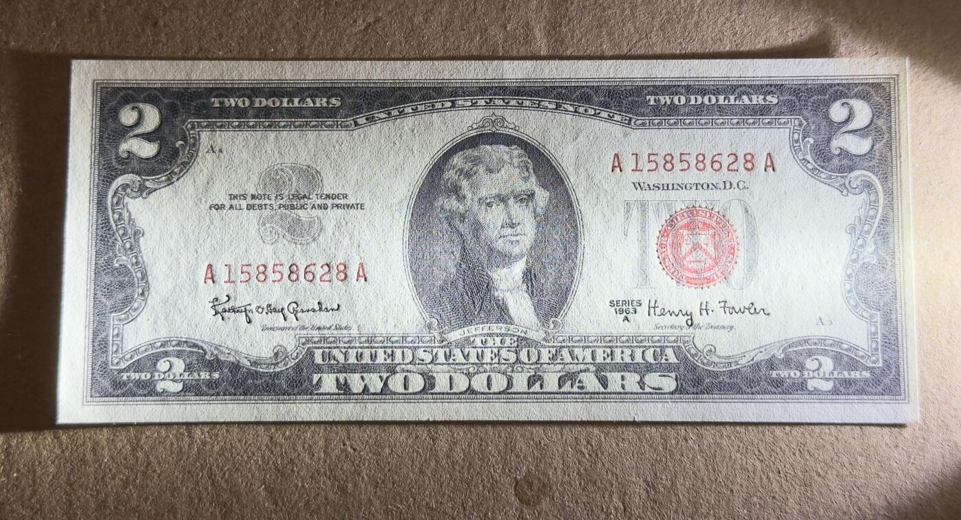【礼羽收藏】🌏世界钱币拍卖第113期 63年2美元76年2美元两张无3.4.7unc品相76年2美元有斑