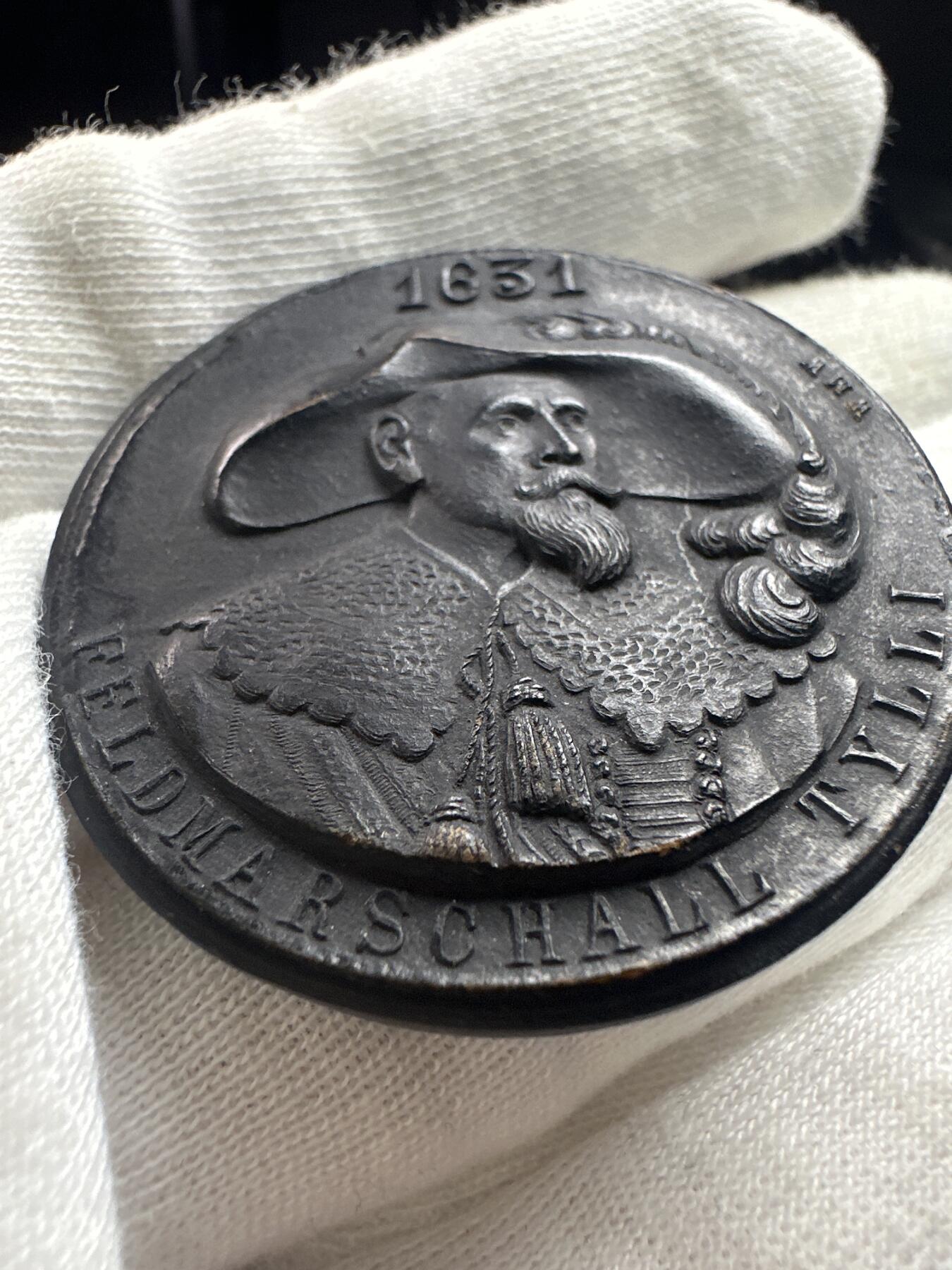 12.4铜章专场 1923年纪念德国浪漫之路名城——罗滕堡著名历史传说“获救的酒杯”的纪念章 铸铝