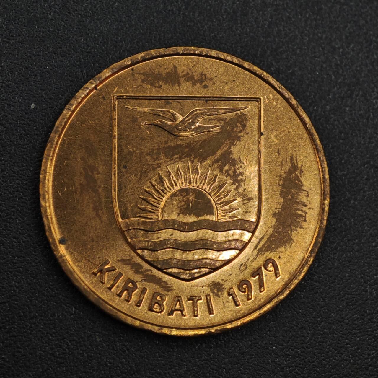 【淘币小摊】实时拍第八百一十拍   散币场   满百包邮可预留二周 每周一统一发货   基里巴斯1979年2分铜币