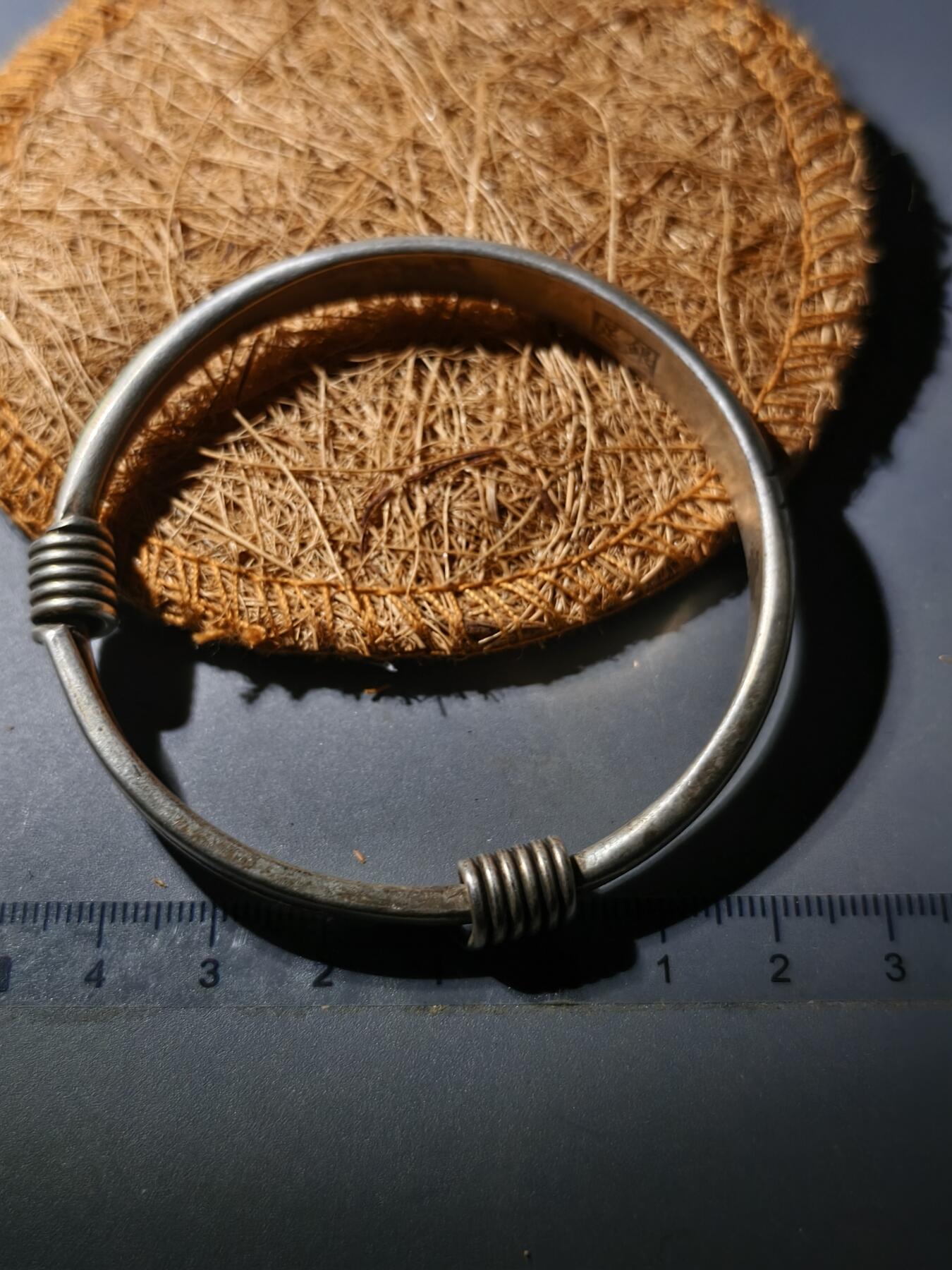 88期回流戒指饰品杂件纪念章丝路钱币专场 手镯