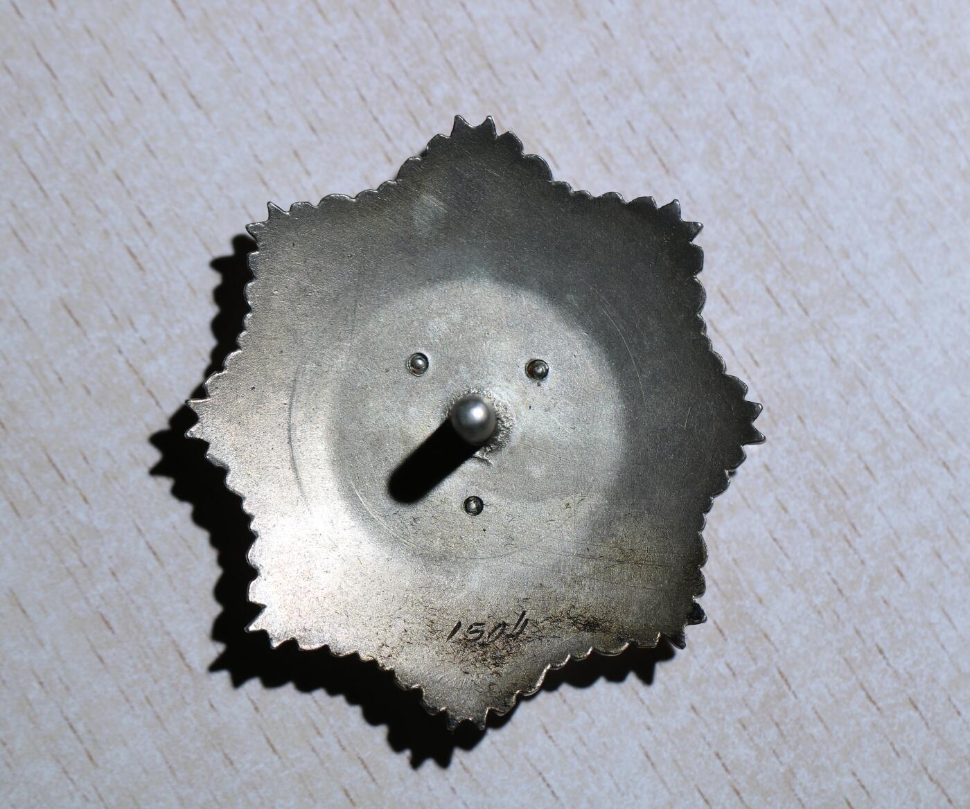 大猫徽章拍卖 第283期 蒙古🇲🇳劳动红旗勋章 轮版