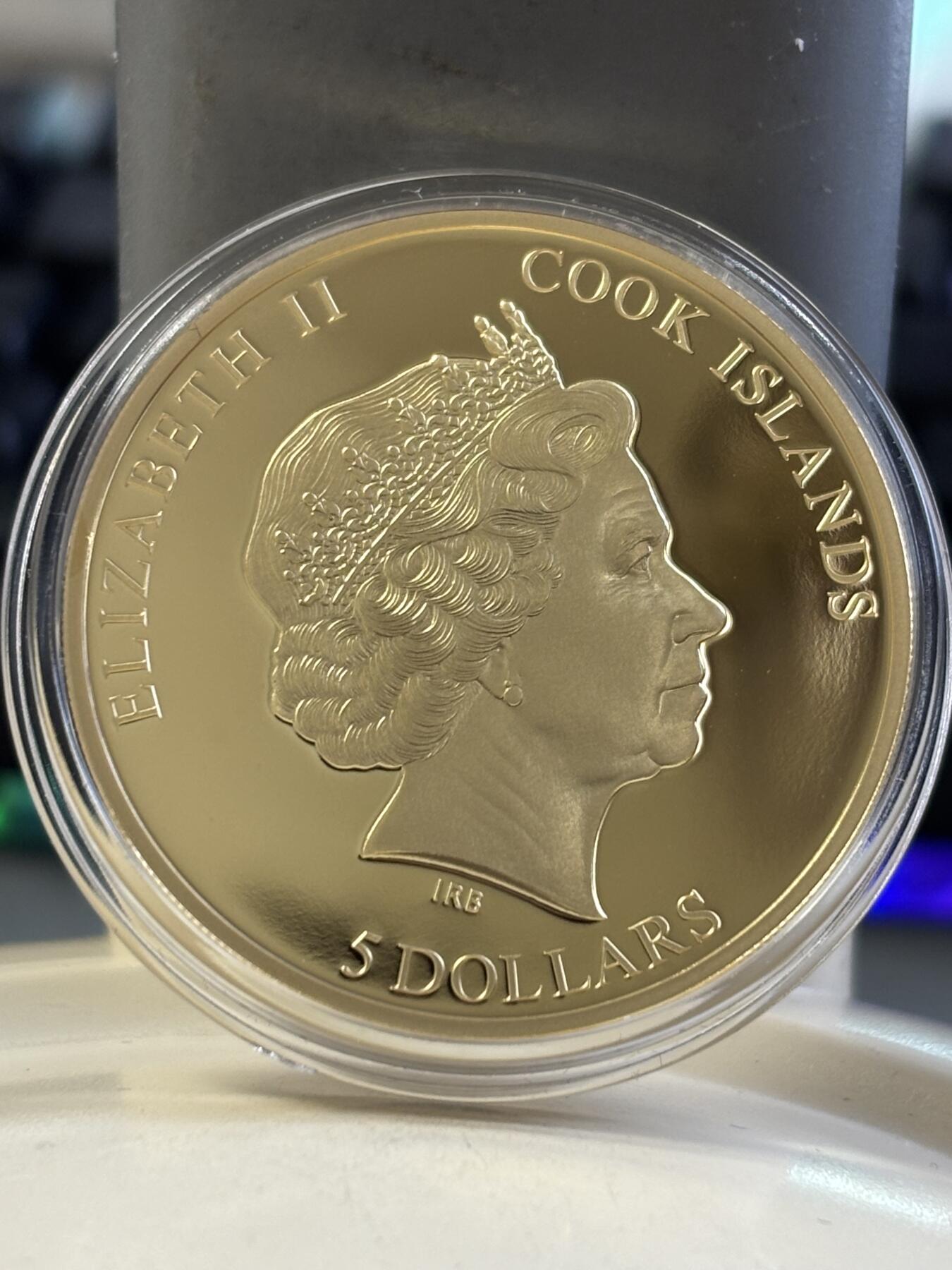 第183期拍卖 库克2015年自然之影系列蝴蝶镭射微雕镀金彩银币