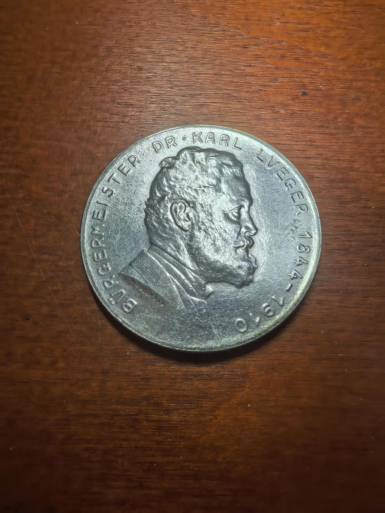 长老汇蛇年精选第七十九场拍卖 1935奥地利卡尔·卢埃格尔逝世25周年2先令银币，12克640银