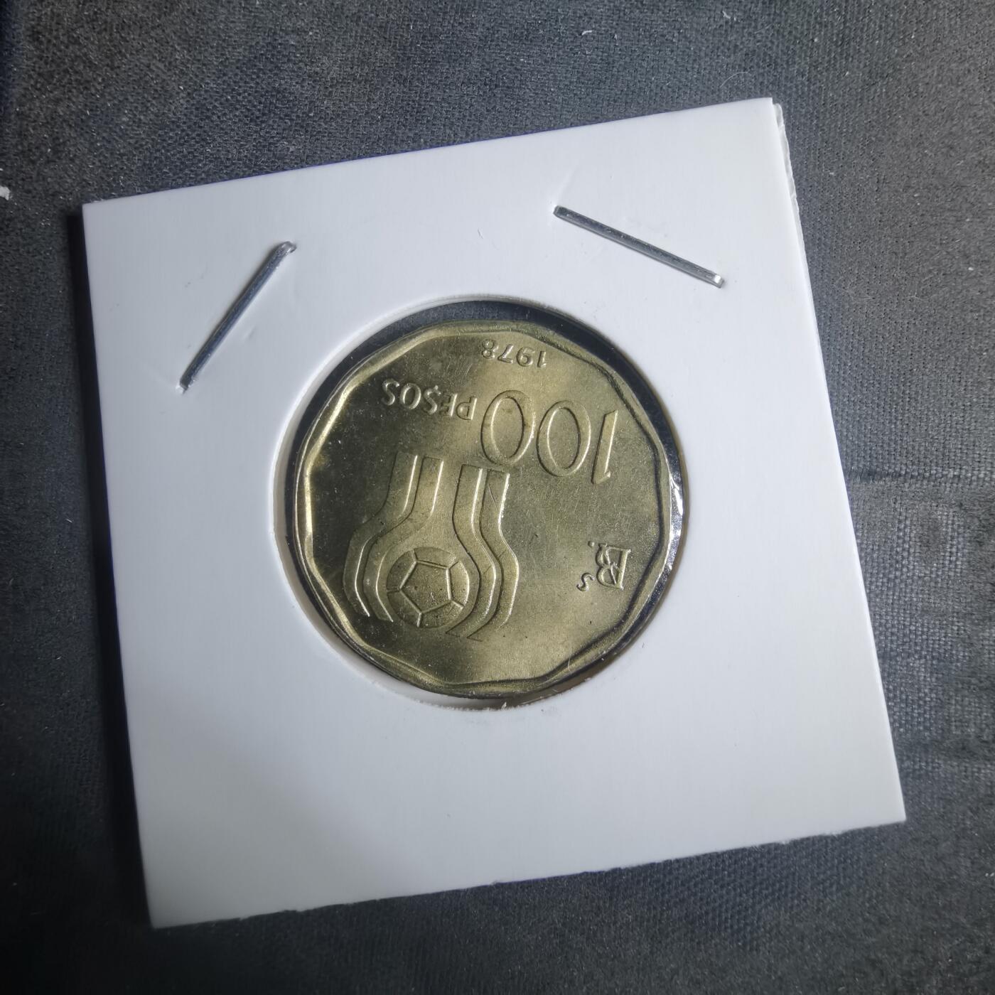 沼泽如烟--第915场 阿根廷1978年100比索纪念币