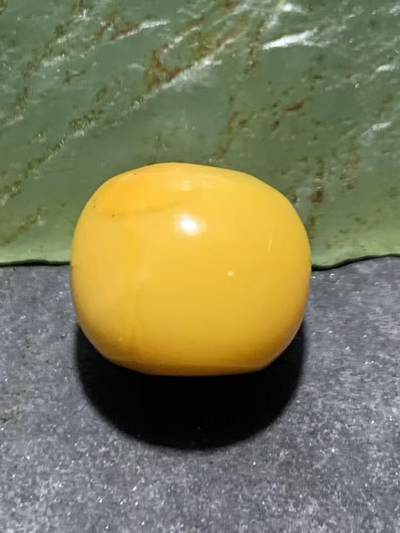 高玉化缅甸黄玉通货老形桶珠一颗！ - 高玉化缅甸黄玉通货老形桶珠一颗！