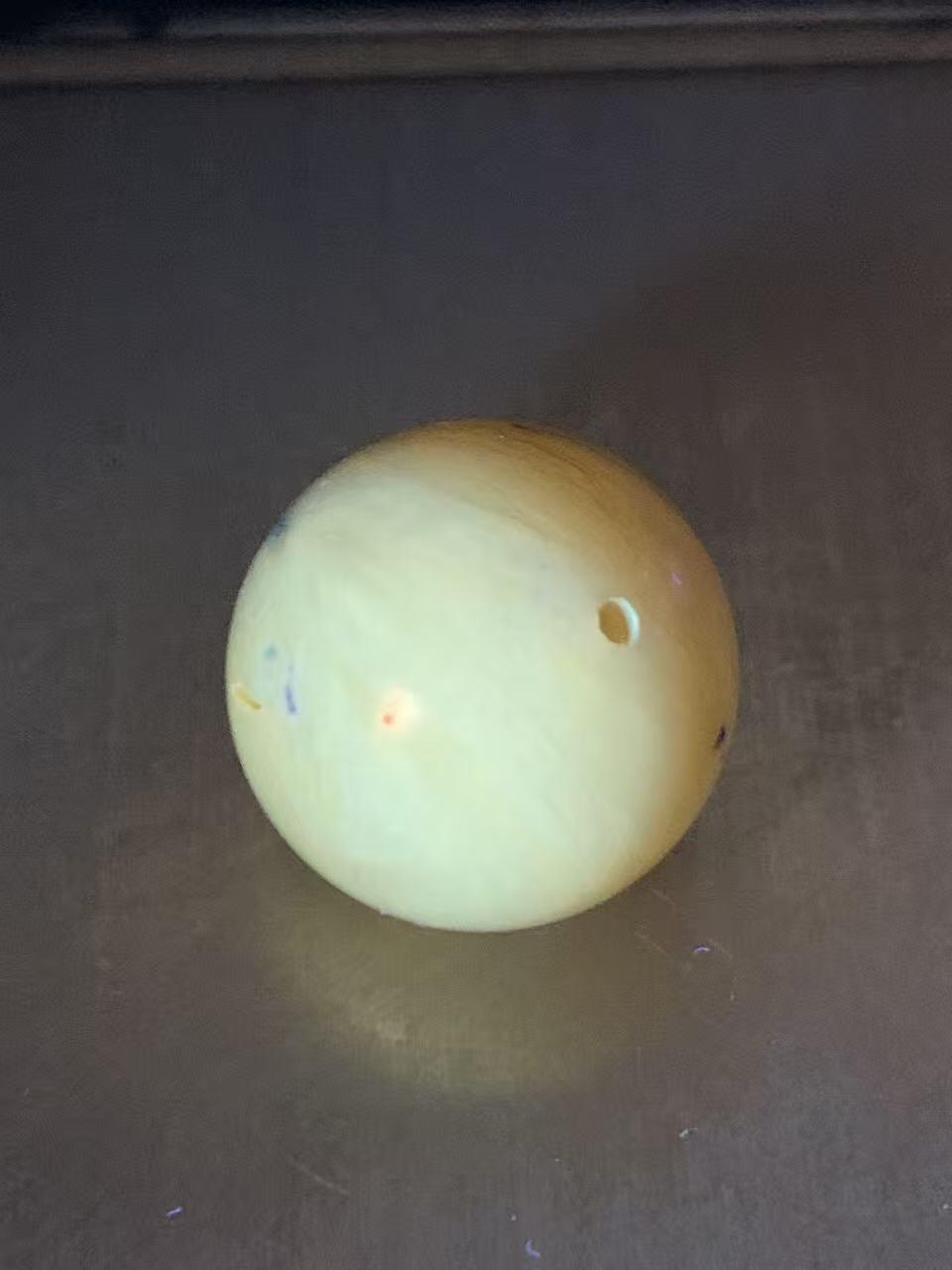 天然乌克兰蜜蜡通货圆珠一颗