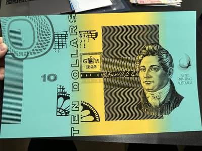 《外钞收藏家》第五百八十八期（优质场）（本平台长期征集拍品、欢迎藏友们联系合作） - 澳大利亚纸币10元 四连体 全新带册子