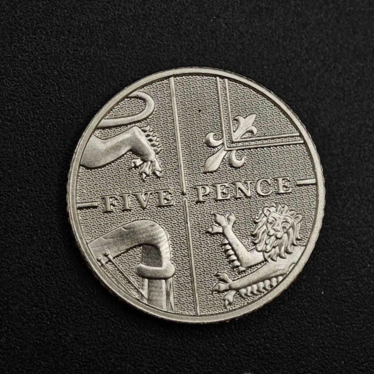 【淘币小摊】实时拍第八百一十拍   散币场   满百包邮可预留二周 每周一统一发货   英国2011年5便士精制币