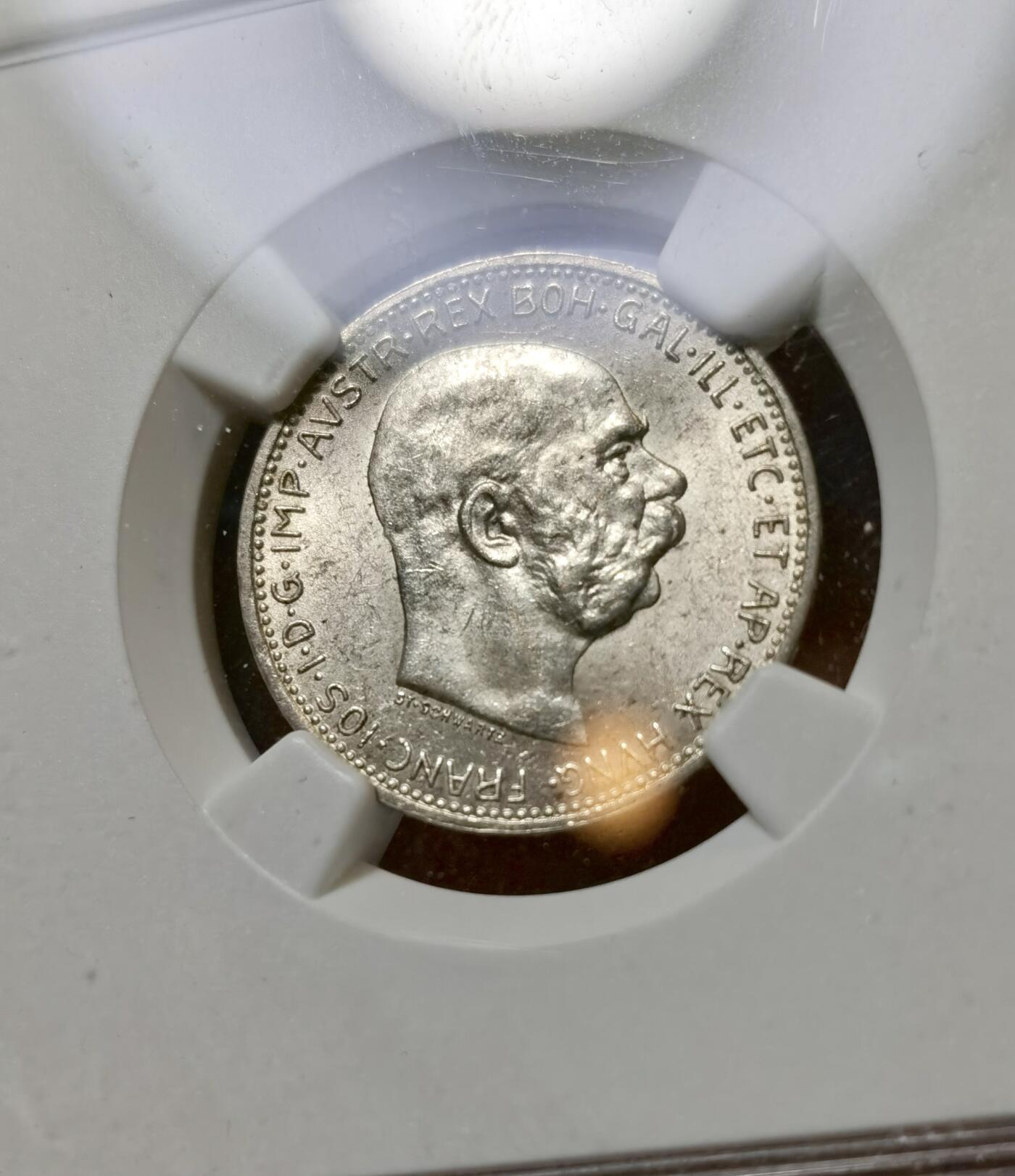 甄臻铺-世界币章拍卖（第40期）送拍享返佣金等优惠多多 NGC-MS63 奥匈帝国1915年1克朗银币