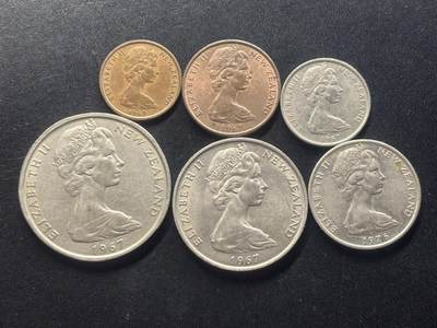 邮泉阁限时拍卖第三十七场 英国殖民地、属地硬币专场（硬币在国外。请付邮费6元。） - 新西兰青年版6枚