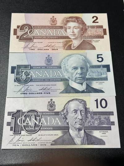 《外钞收藏家》第五百八十八期（优质场）（本平台长期征集拍品、欢迎藏友们联系合作） - 加拿大鸟版系列2/5/10元同三张签名小套（绝品，2与10全程无4）	绝品