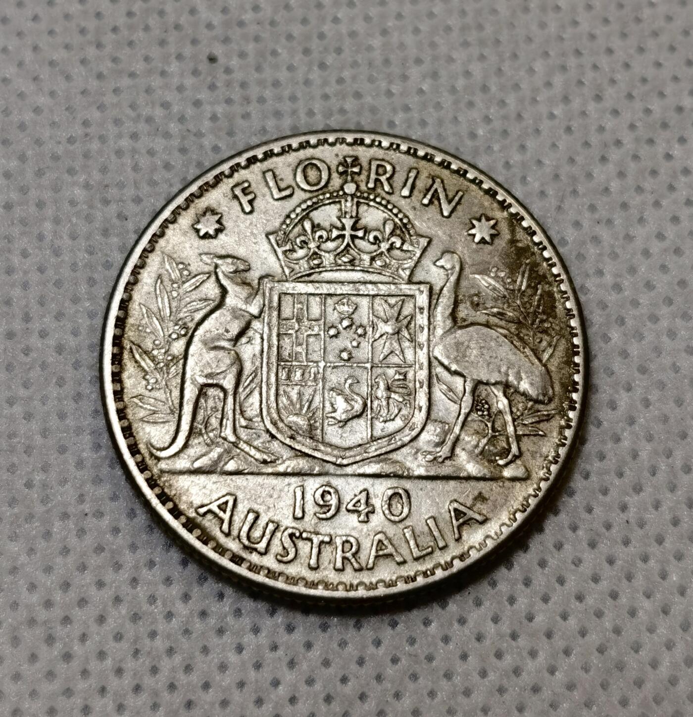 甄臻铺-世界币章拍卖（第40期）送拍享返佣金等优惠多多 英属澳大利亚1940年高银版乔治六世福洛林11.24g