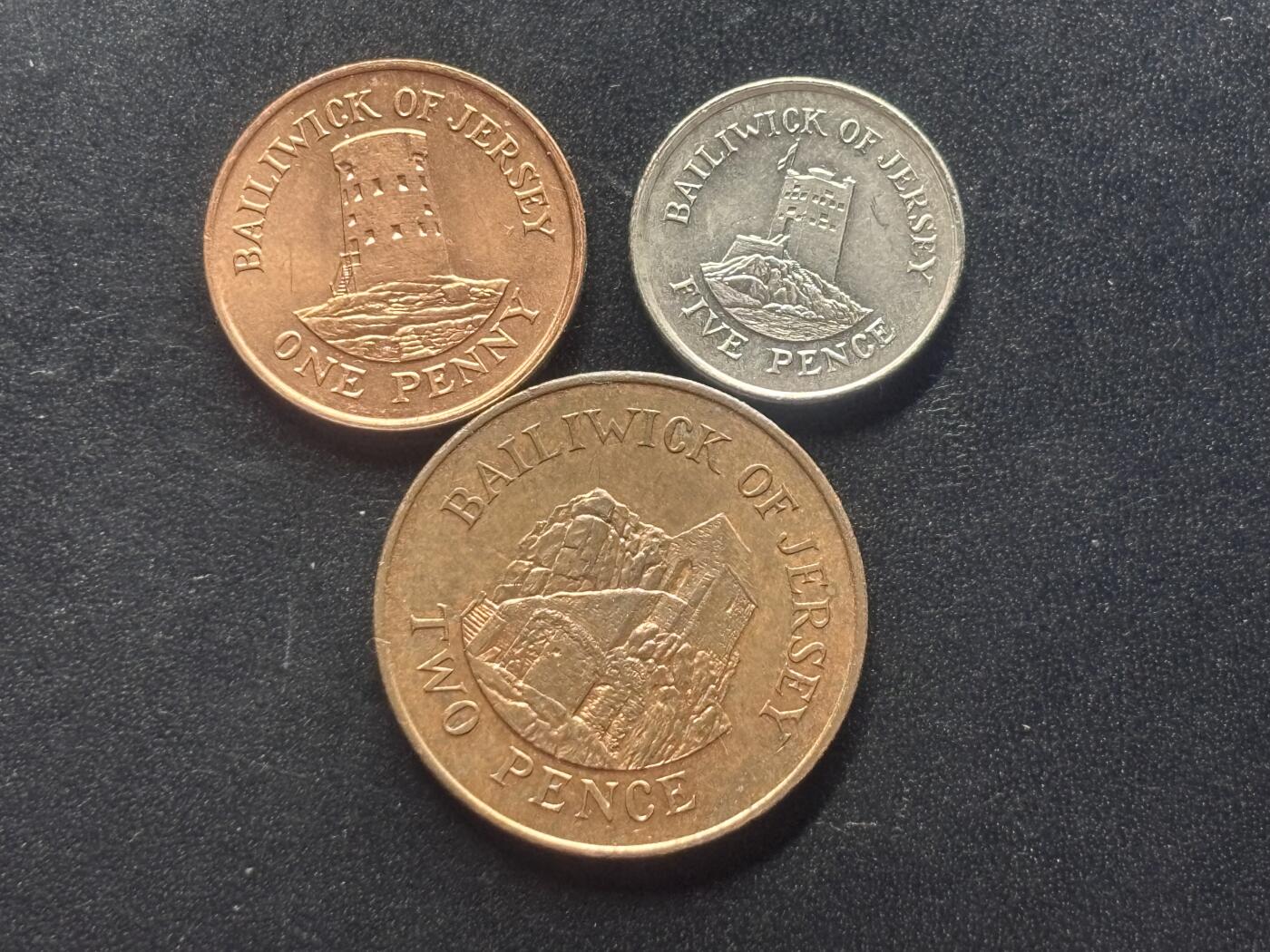 邮泉阁限时拍卖第三十七场 英国殖民地、属地硬币专场（硬币在国外。请付邮费6元。） 泽西岛3枚