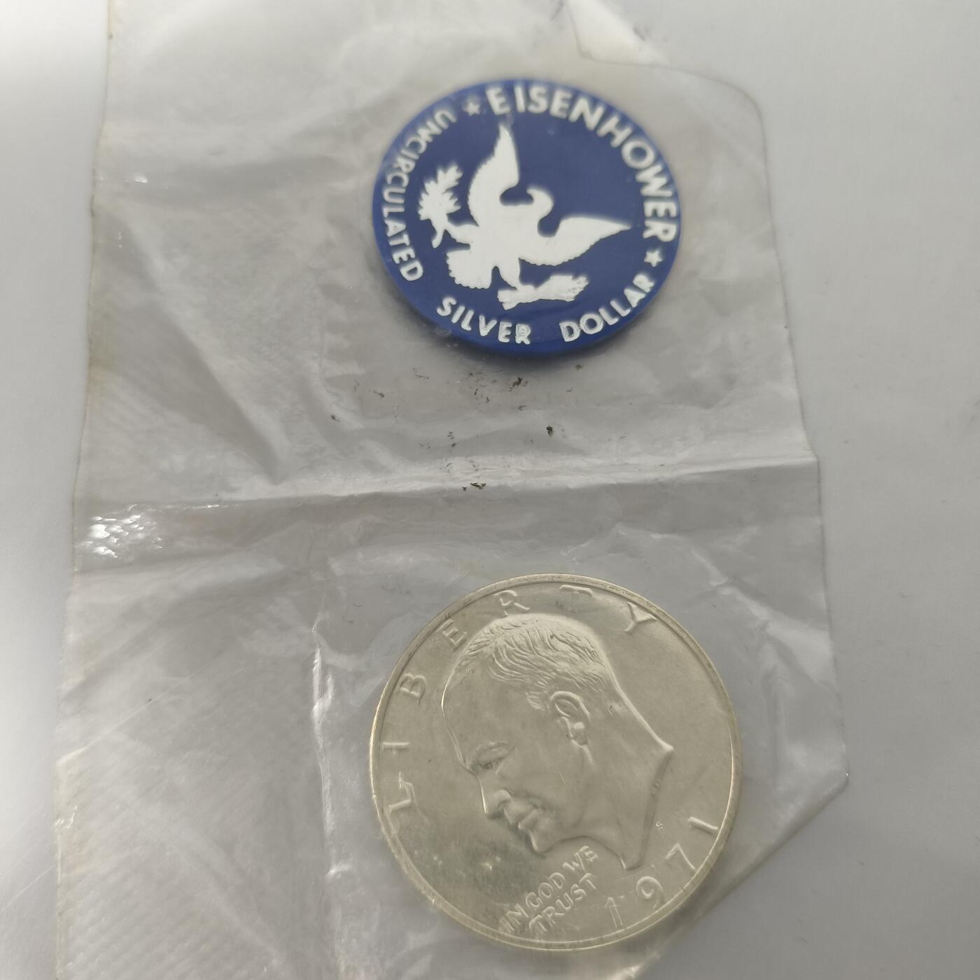 老蟹的宝藏🏴‍☠️ IV 美国1971年艾森豪威尔1美元银币-铸币厂原包装