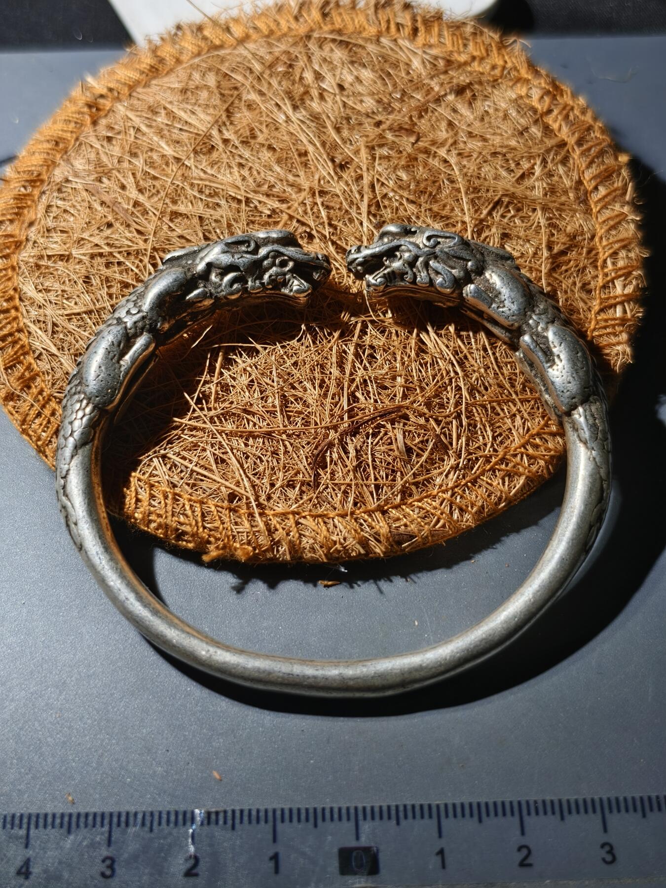 88期回流戒指饰品杂件纪念章丝路钱币专场 手镯