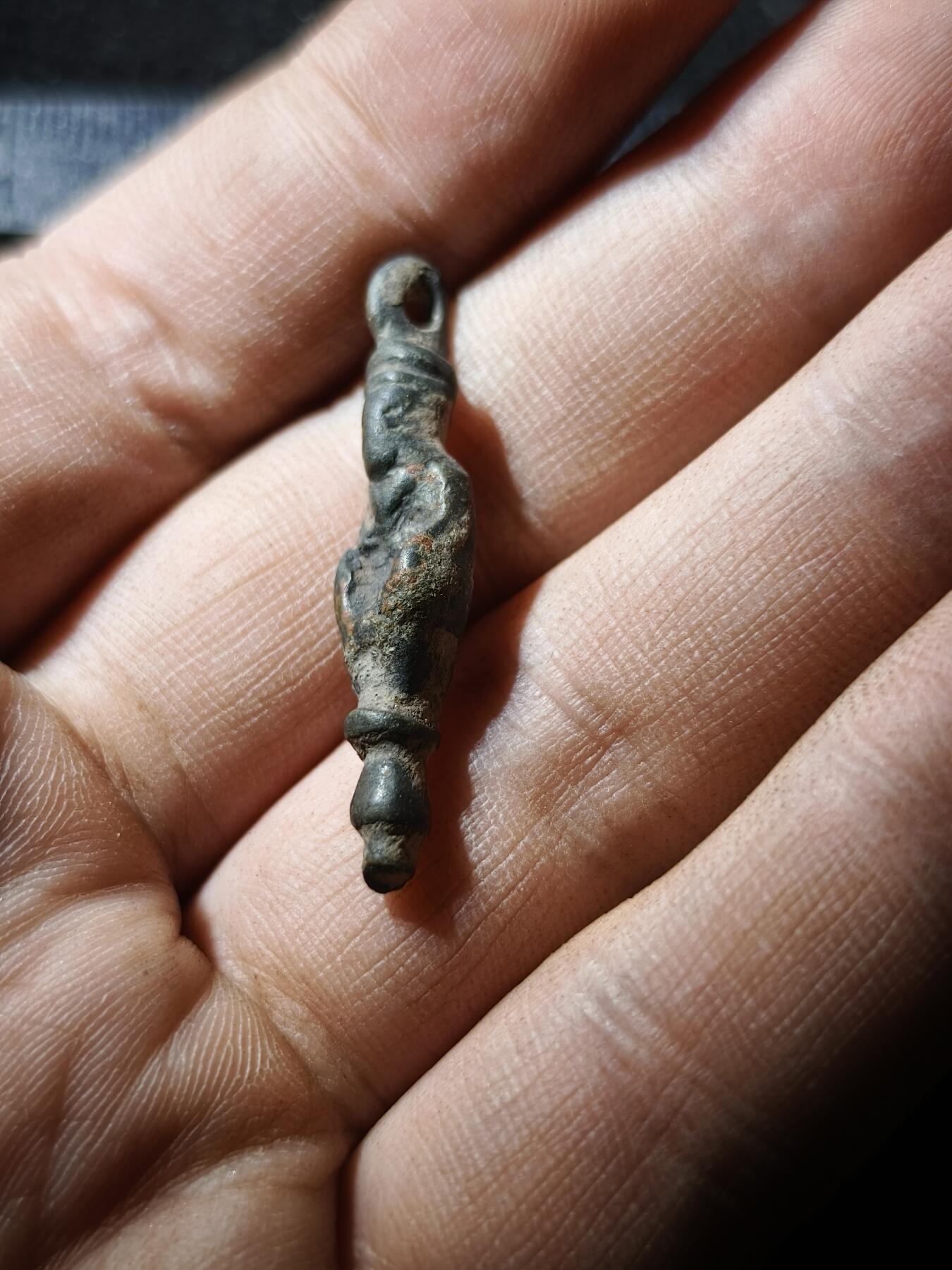 88期回流戒指饰品杂件纪念章丝路钱币专场 铜人