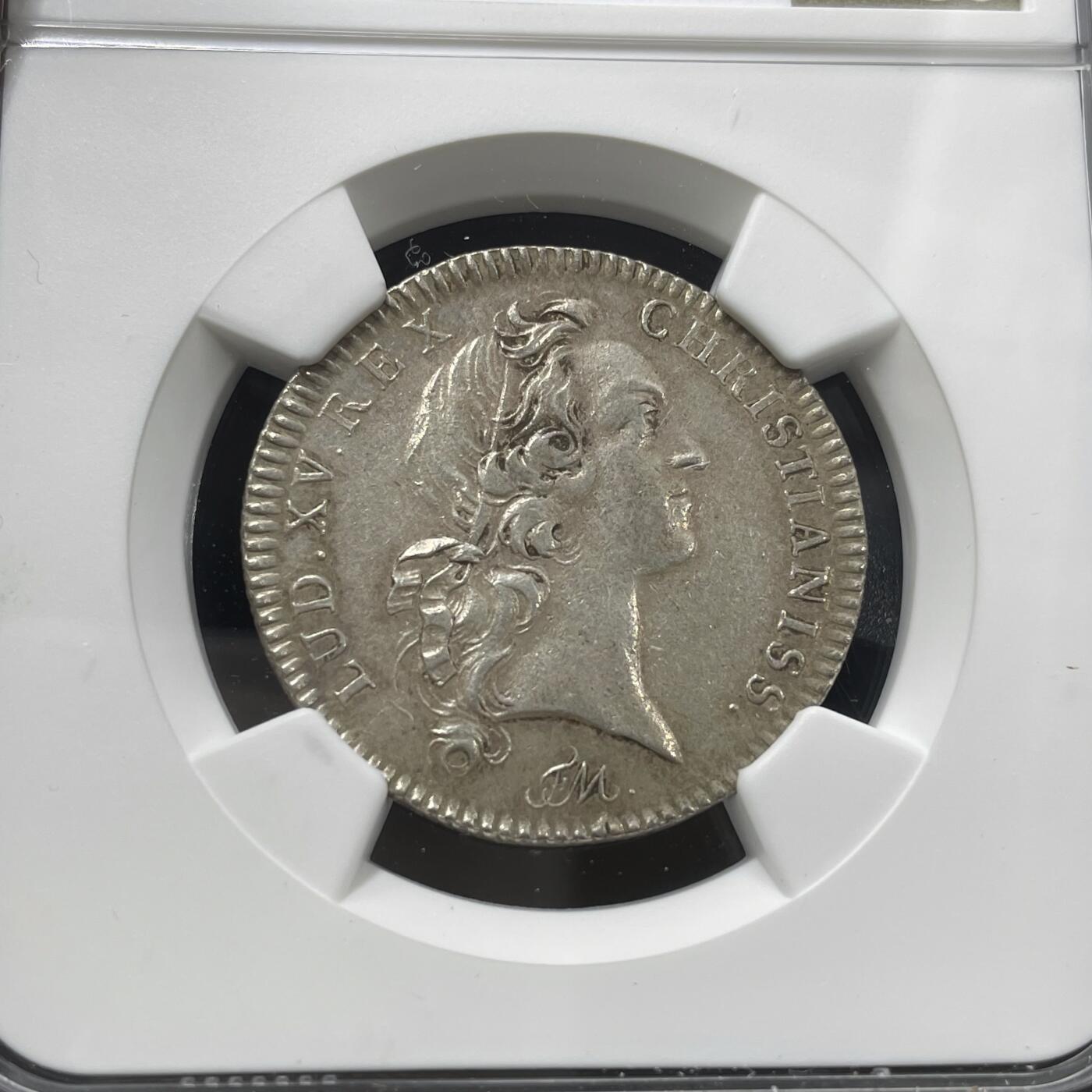 「木头集藏」章牌精品专场！ 1754年法国路易十五拉罗谢尔商会银代币，直径：28.5 mm，背面刻画精美。