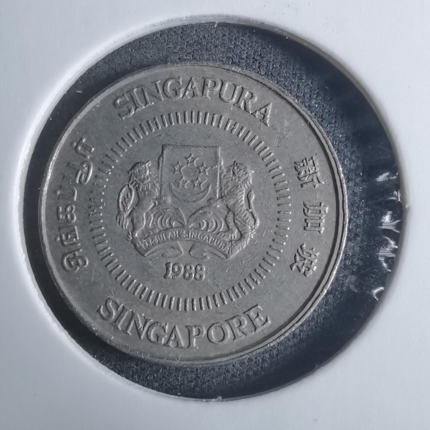 沼泽如烟--第915场 新加坡1988年10分