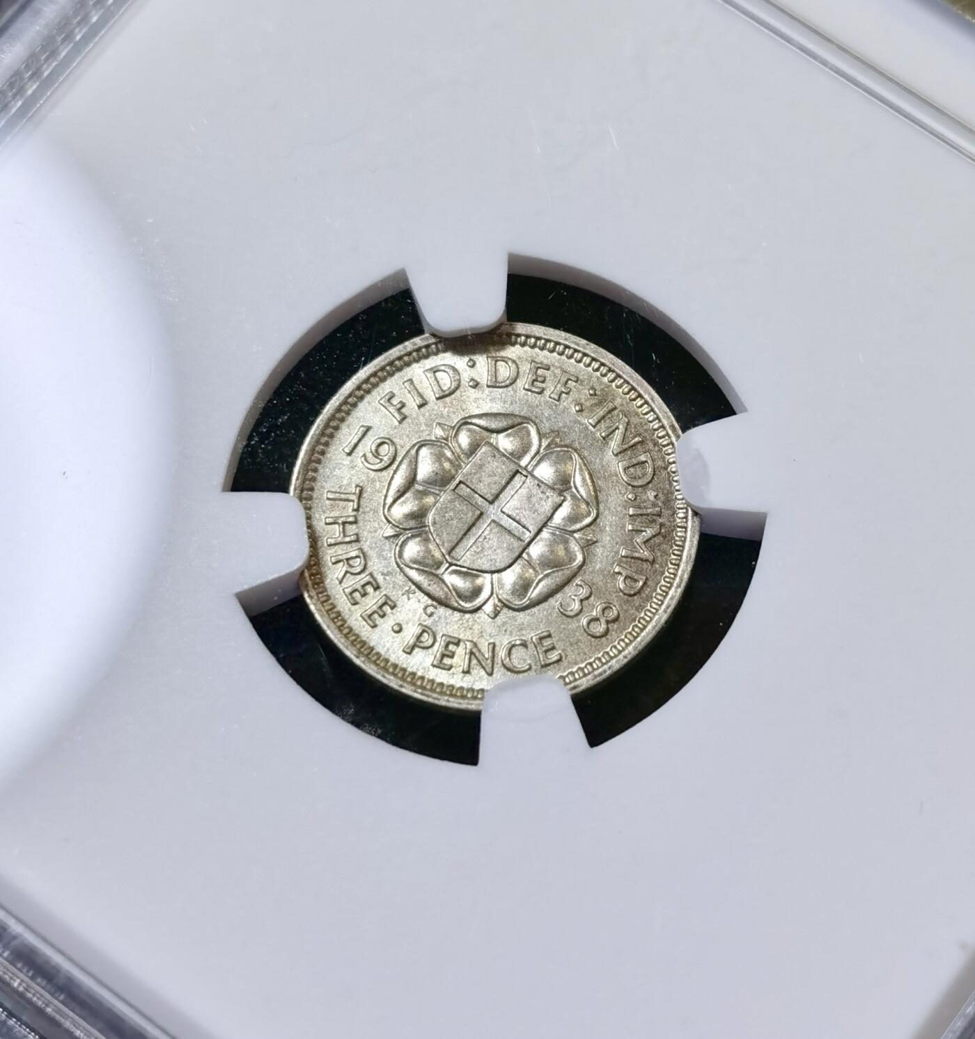 甄臻铺-世界币章拍卖（第40期）送拍享返佣金等优惠多多 NGC-MS64 英国1938三便士银币，银质版，卷拆好品