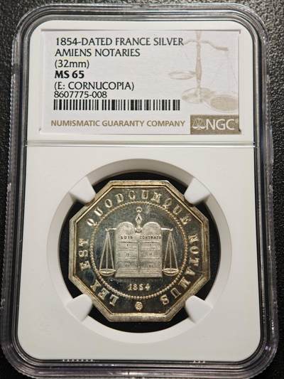 【德藏】世界币章拍卖第155期（拍品征集中~欢迎藏友联系） - 1854年 法国亚眠公证处纪念银章八角代用币 NGC MS65 类镜面底板 原光极强