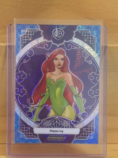 曲院风荷 - 卡卡沃 华纳 100周年 毒藤女国风珍藏卡 001/145  首编