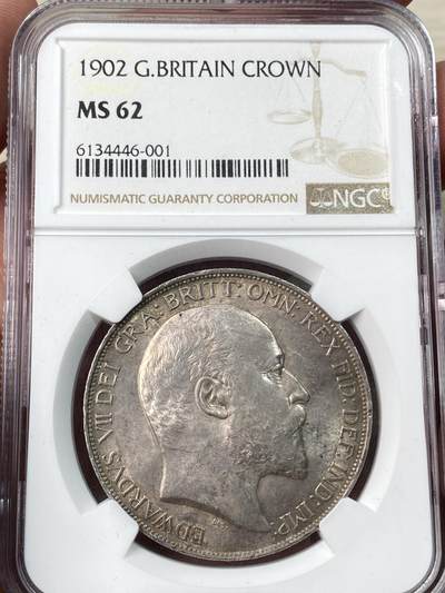 万国钱币拍卖第056期 - NGC MS62 1902年英国爱德华七世马剑克朗 原光原味极美状态