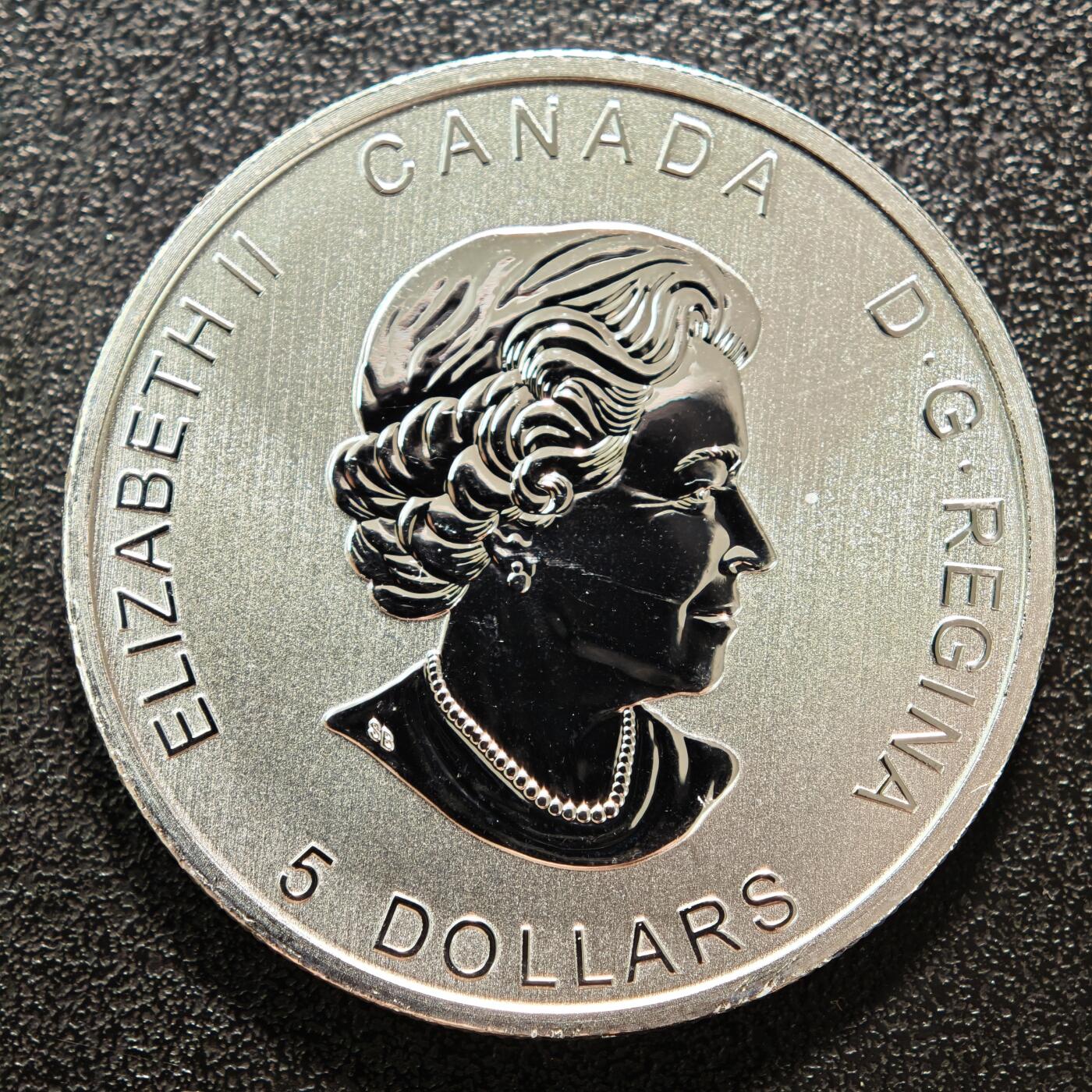 【德藏】世界币章拍卖第155期（拍品征集中~欢迎藏友联系） 2枚一组 2017年 加拿大生肖鸡年5元纪念银币 9999银 直径约：38mm/枚；重1盎司/枚 及 2017年 澳大利亚生肖鸡年1元纪念银币 999银 直径约：40mm/枚；重1盎司 /枚