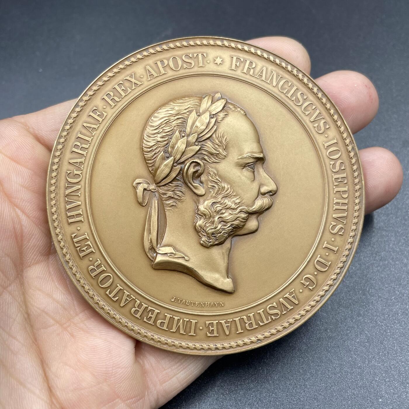 「木头集藏」章牌精品专场！