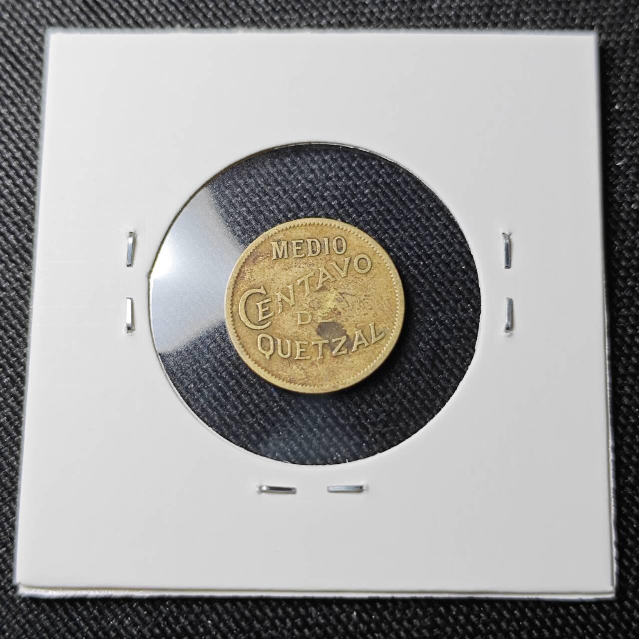 KK钱币收藏小铺 （套币 好品/批量散币 银币）专场  2月预留时间 周末发货  1932危地马拉0.5分铜币