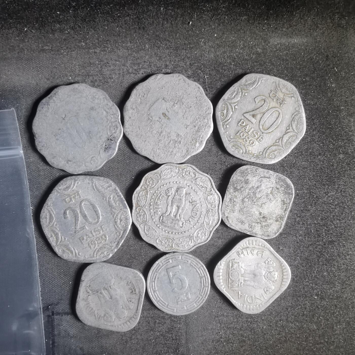 沼泽如烟--第915场 印度9枚